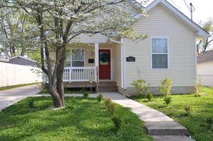 featured image of 721 Golfview Dr