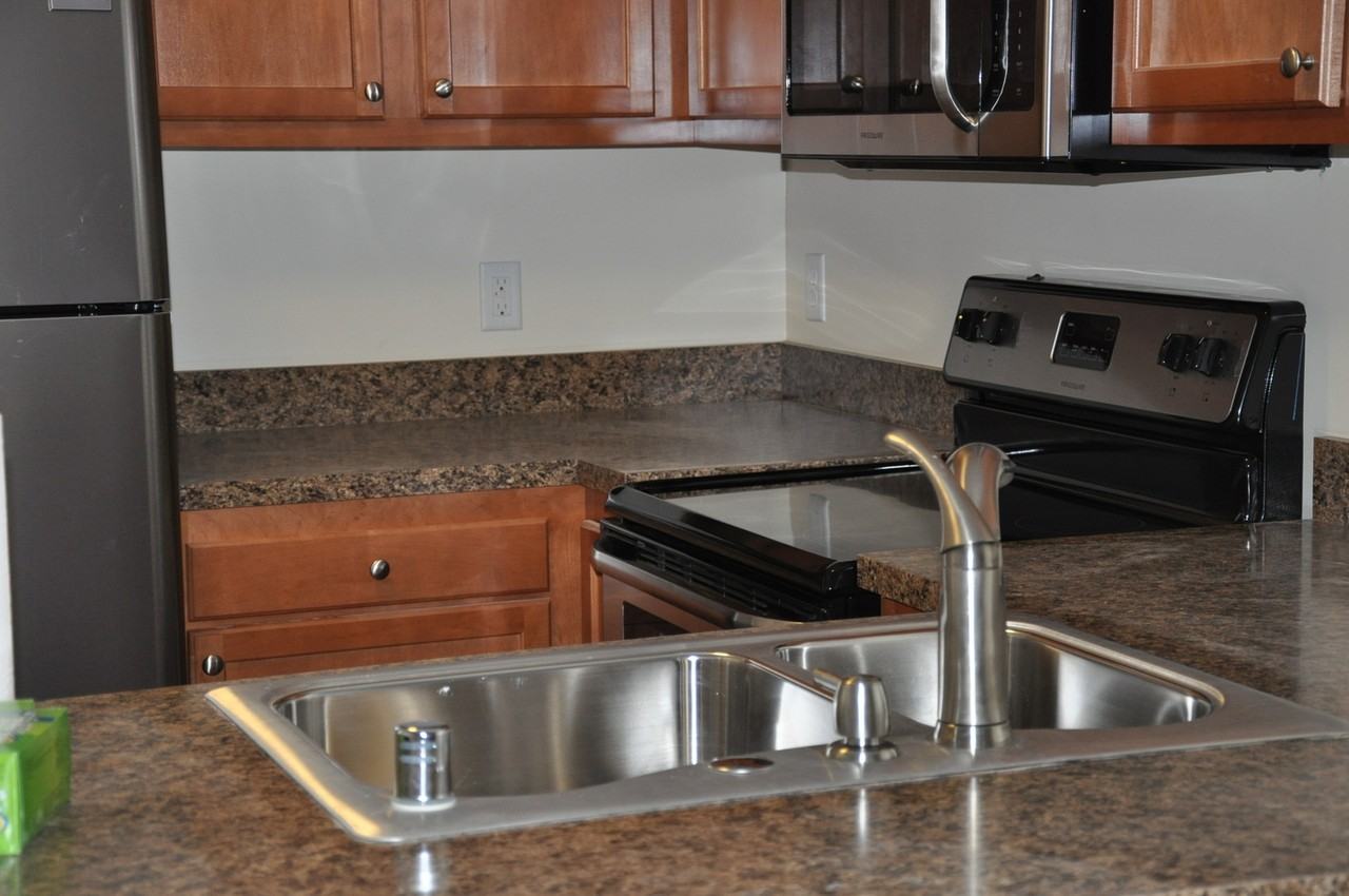 721 Golfview Dr - Photo 6 of 12