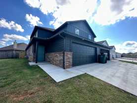 10808 Nw 119th Pl - Photo 1 of 1