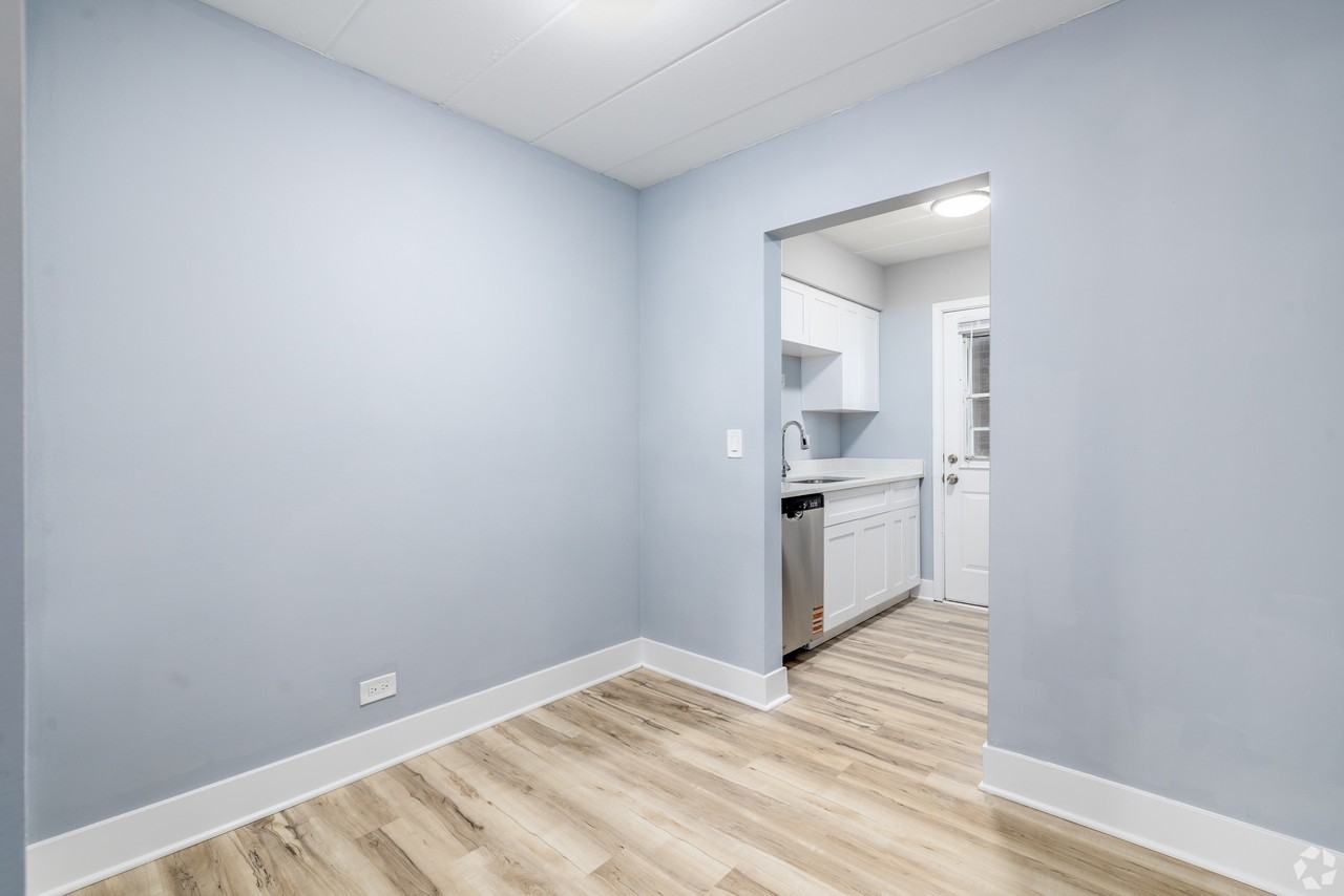 306 Wilson Ave #G - Photo 5 of 10