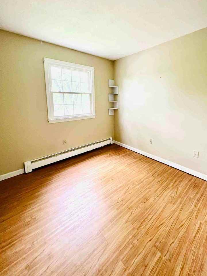 55 East Terrace - Photo 7 of 20