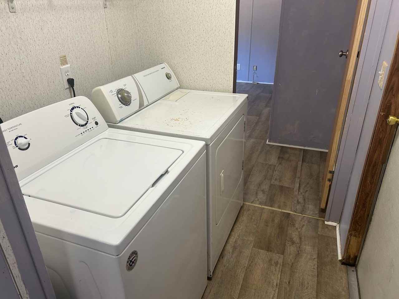 72 Tammy Ln - Photo 4 of 10