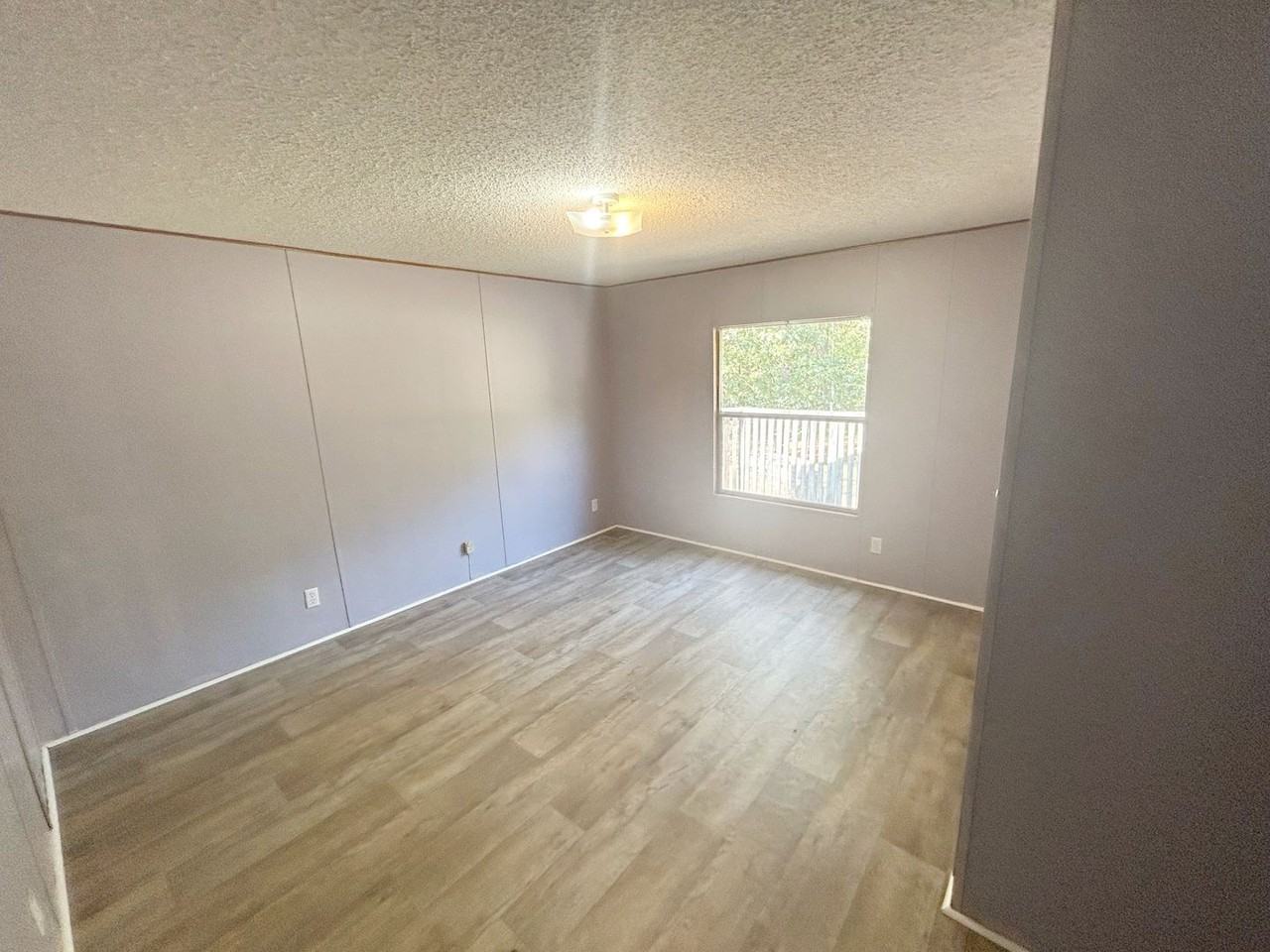 72 Tammy Ln - Photo 7 of 10