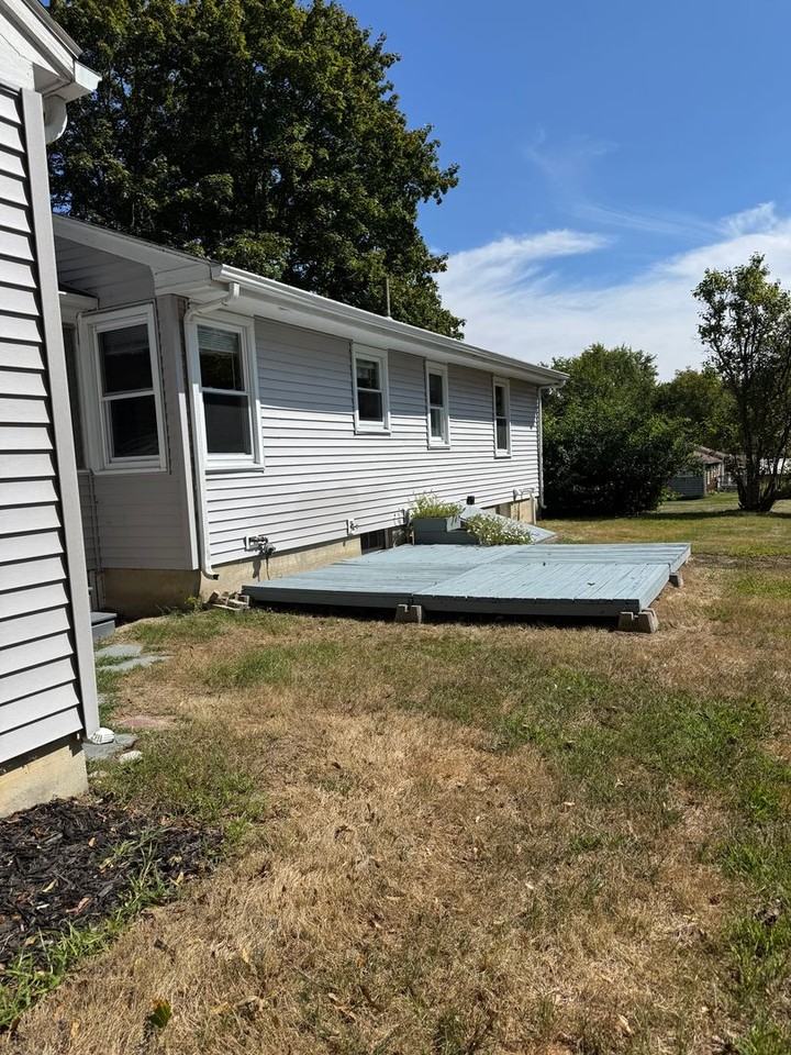 126 Sebago Lake Rd - Photo 3 of 12