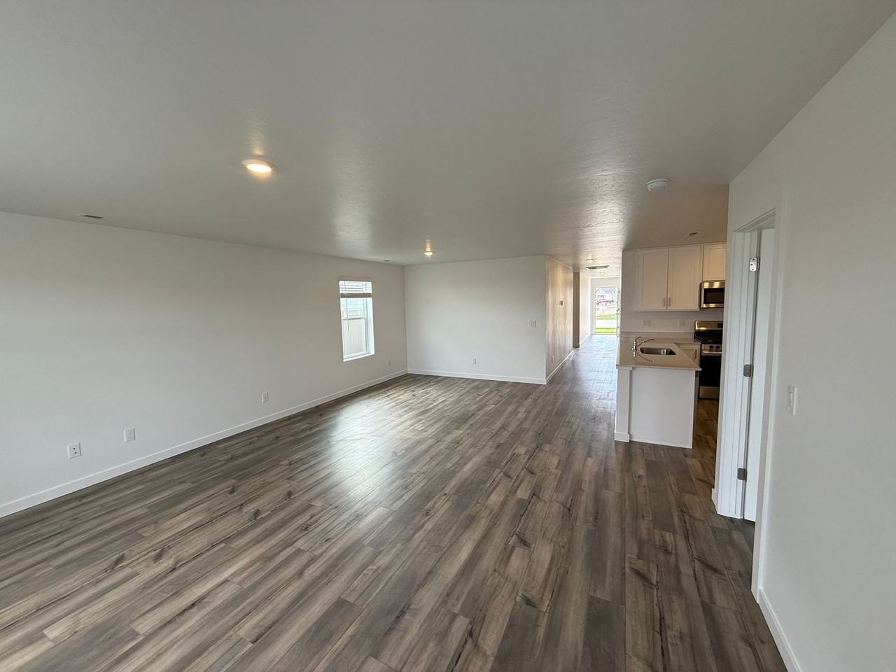 8684 E Wishmore St - Photo 7 of 24
