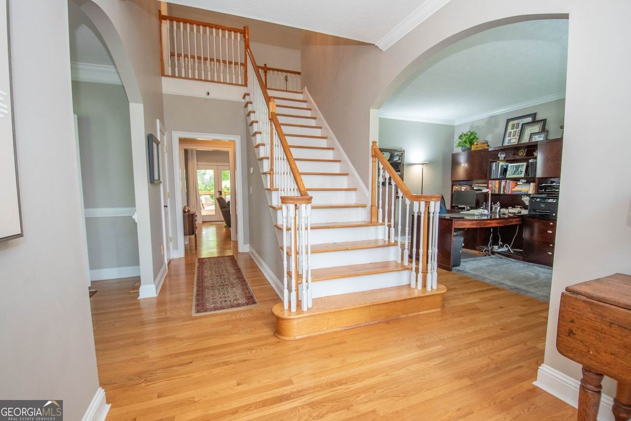 145 Hideaway Drive - Photo 5 of 45