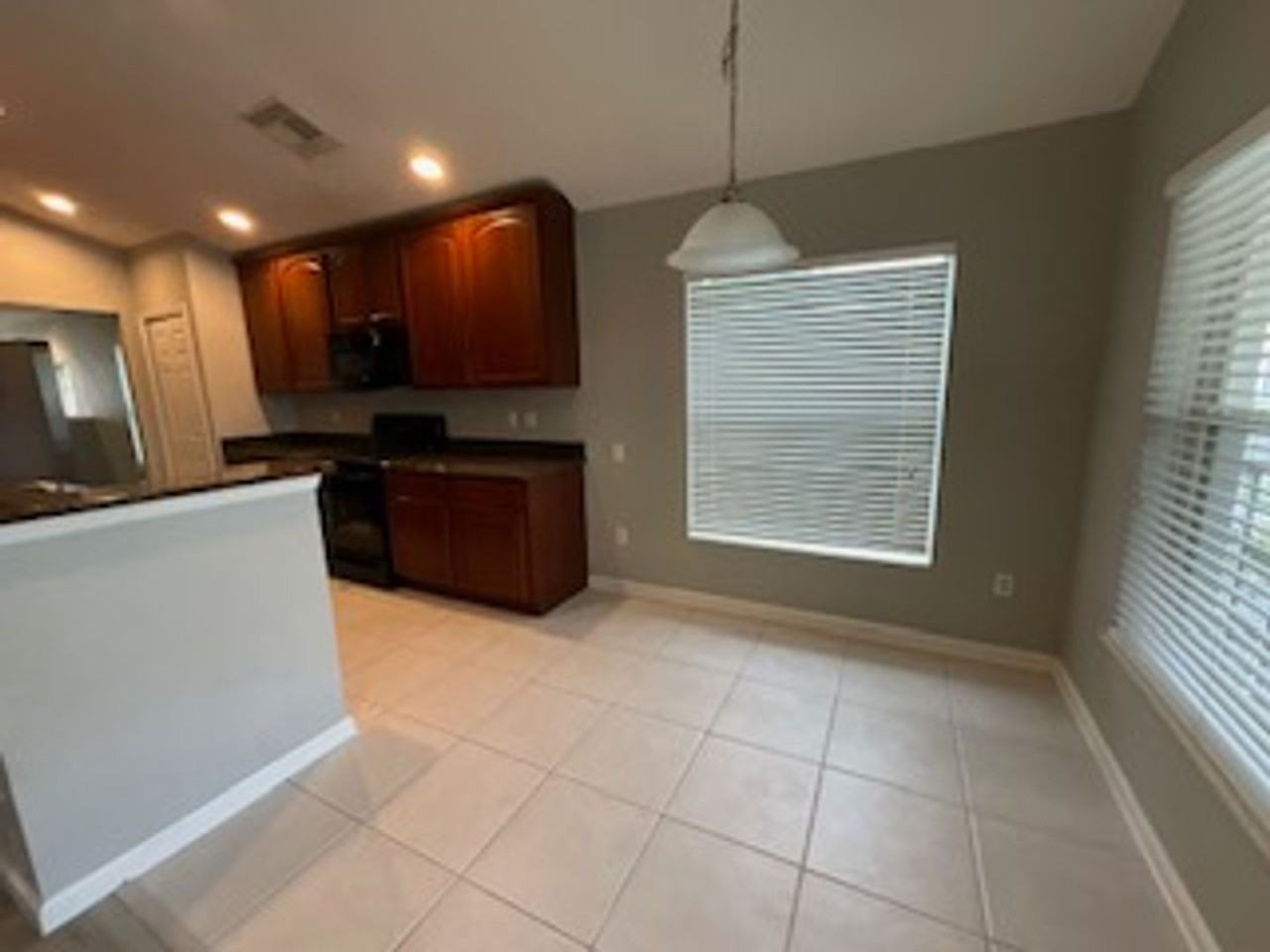 5251 Maxon Ter - Photo 4 of 13