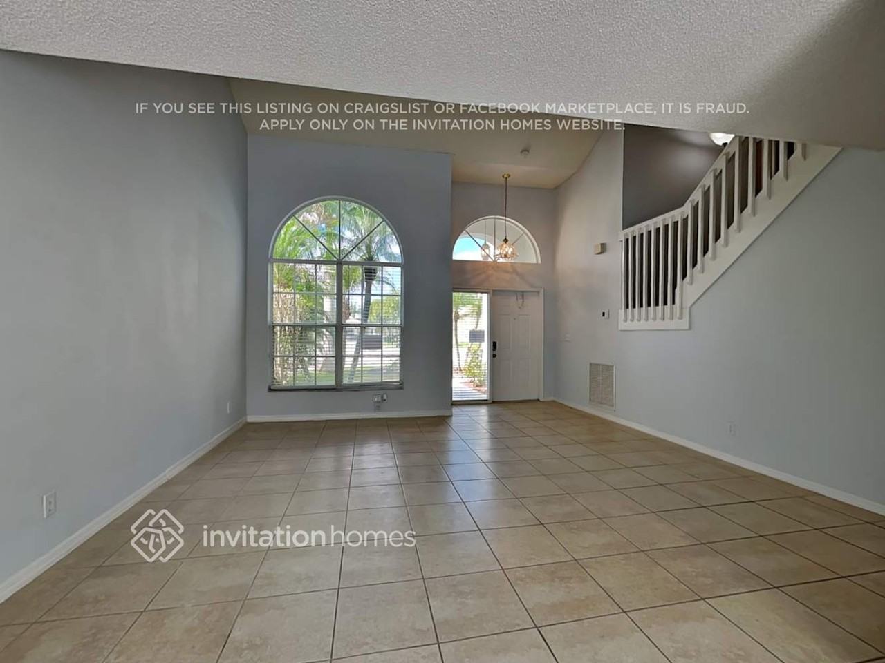 7549 Lake Placid Ct - Photo 4 of 24