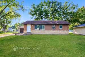 featured image of 2441 Gunflint Trl