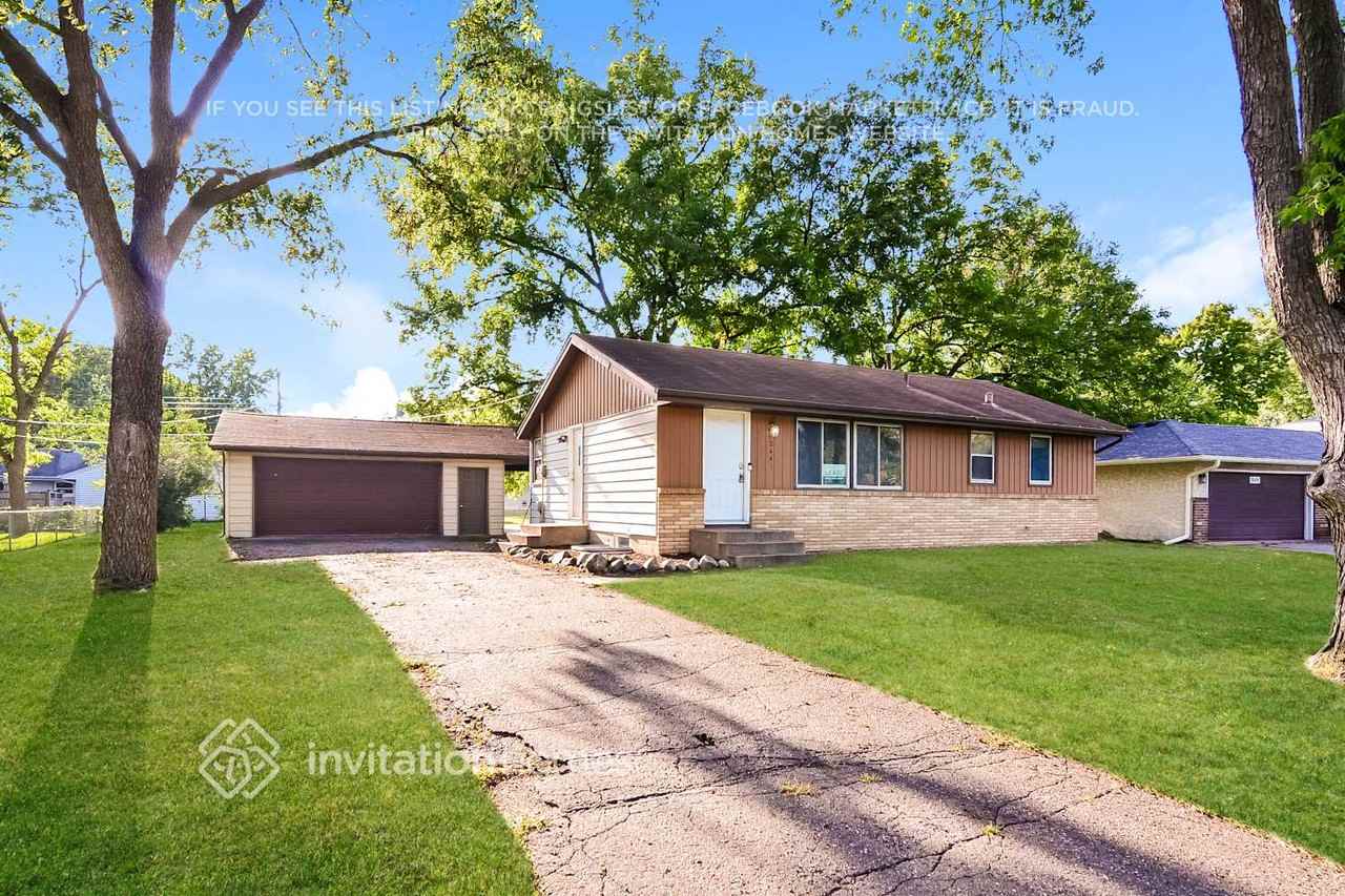 2441 Gunflint Trl - Photo 4 of 18