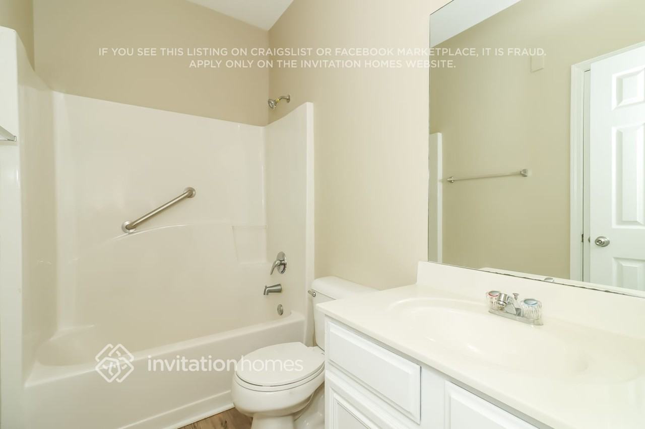 4968 Locherby Dr - Photo 7 of 10