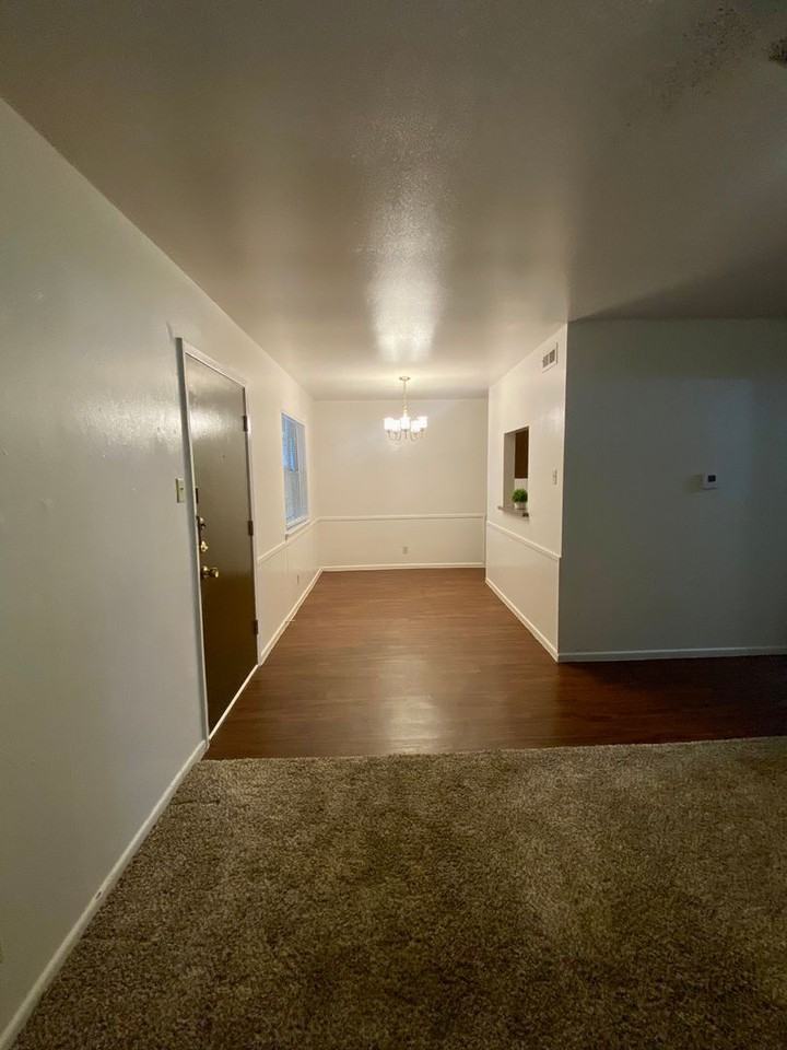 730 Howard St. - Photo 5 of 10