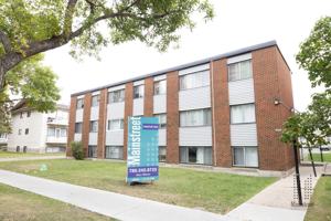 featured image of 10625 113 St Nw