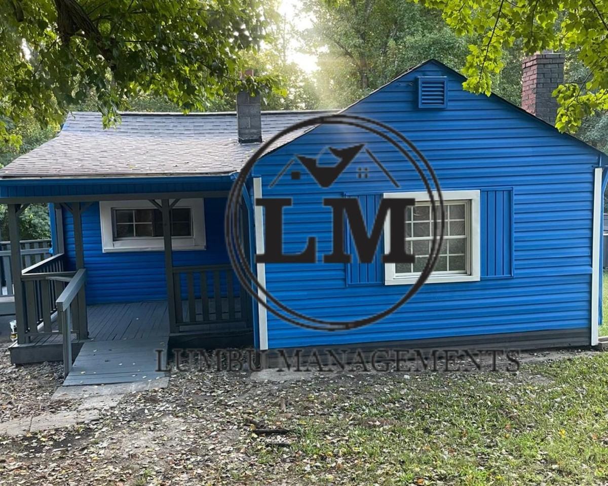 1113 Logan Street - Photo 3 of 20