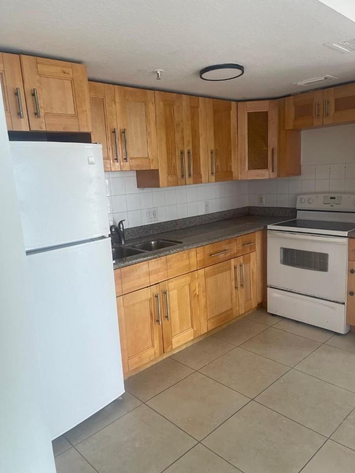 Camaguey Plaza - Photo 5 of 6