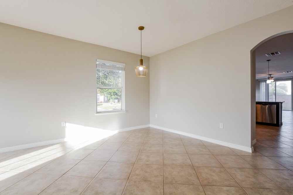 3627 Ryegrass St - Photo 5 of 16