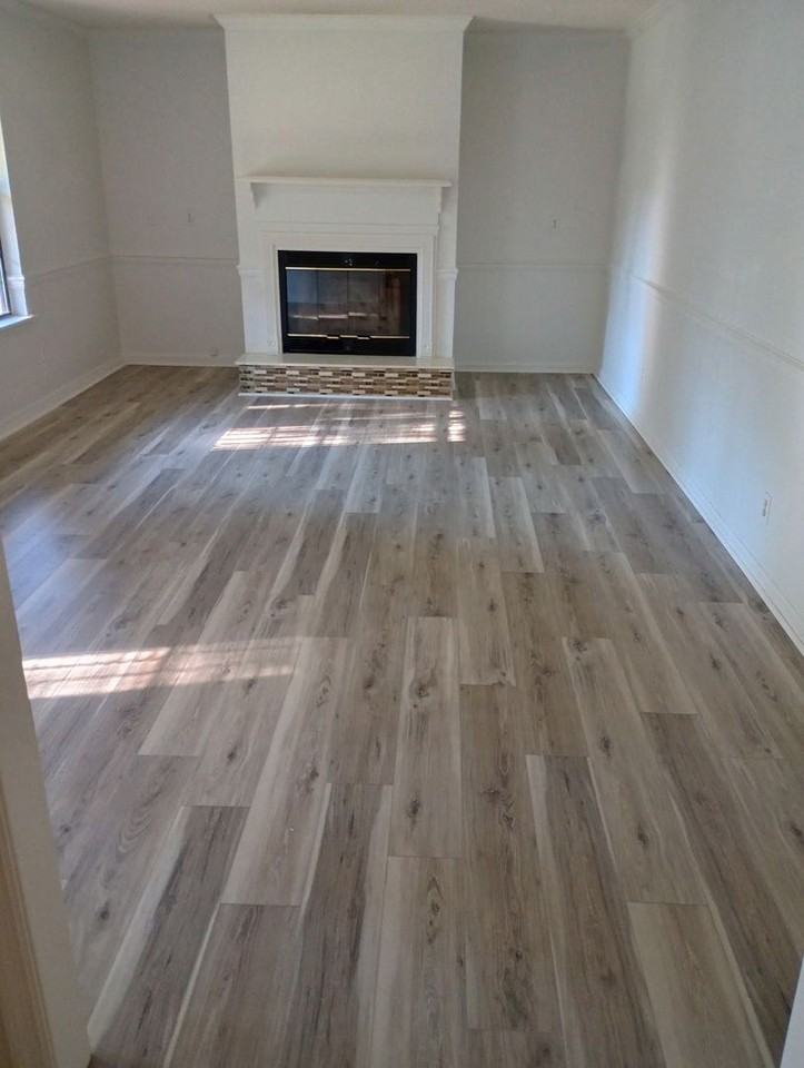 638 Maplewood Dr - Photo 2 of 12