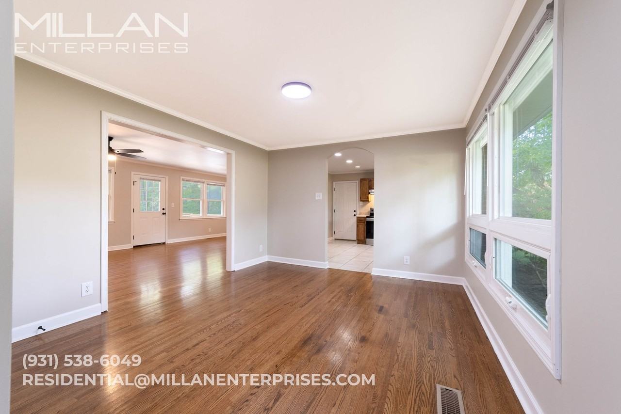 112 Stone Mountain Rd - Photo 2 of 18