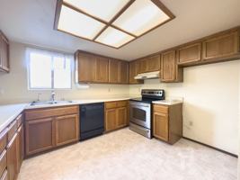 featured image of 2911 Starlight Blvd