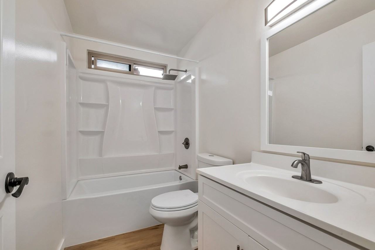 Plum Street Garden Apartments - Photo 6 of 50