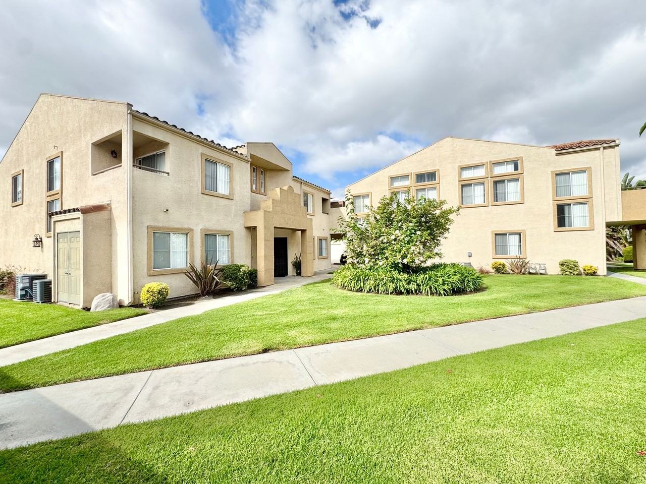 7881 1st St. - Photo 3 of 31