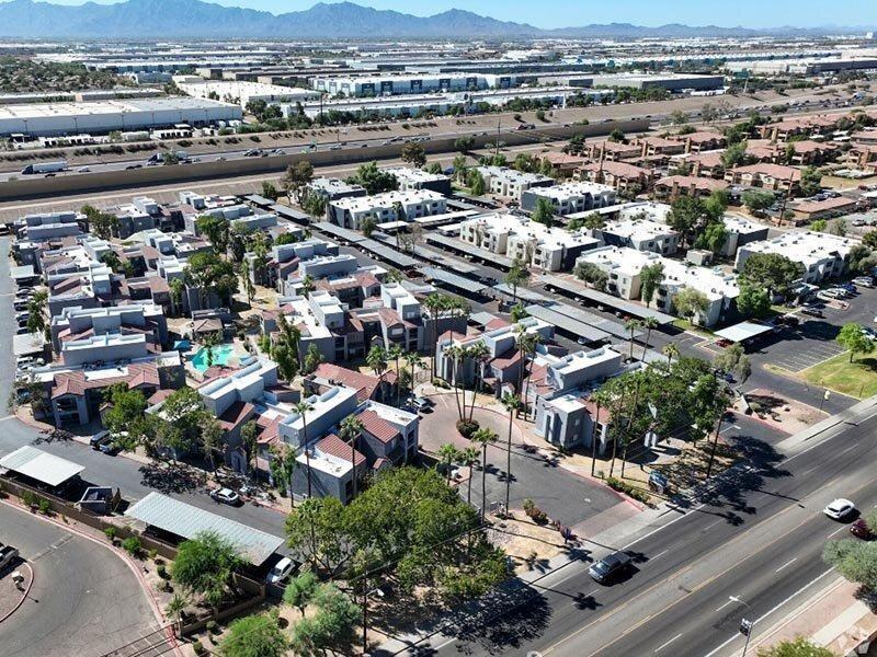 7021 W Mcdowell Rd - Photo 5 of 29