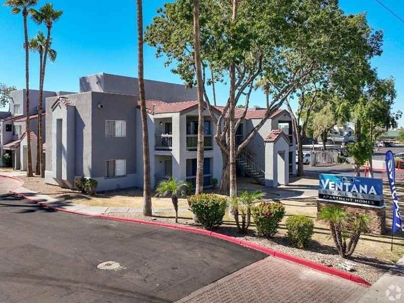 7021 W Mcdowell Rd - Photo 3 of 29