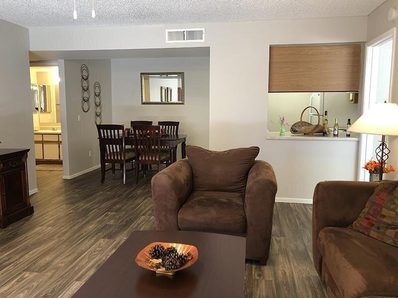 7021 W Mcdowell Rd - Photo 7 of 29