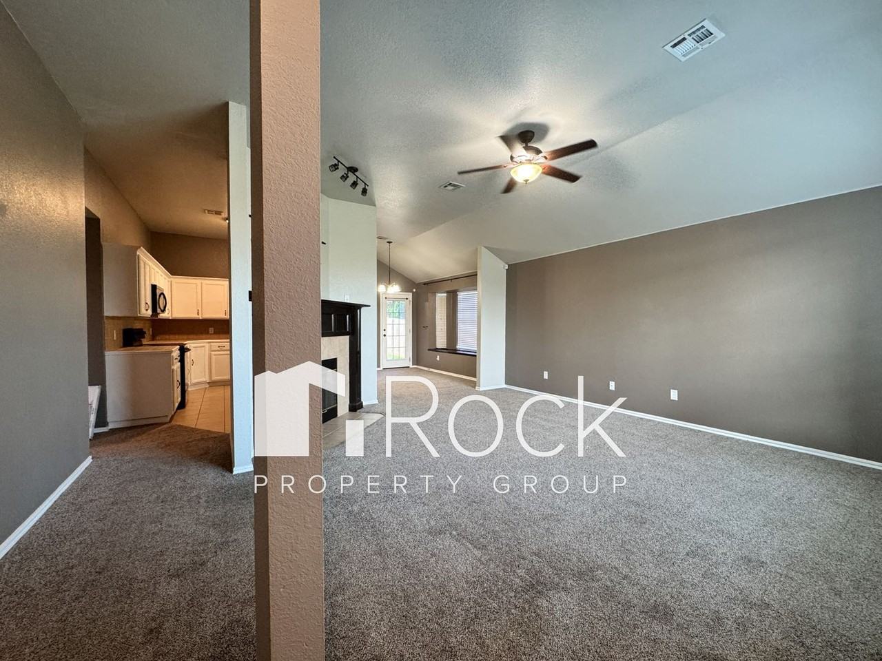 324 Sw 39th St - Photo 5 of 26