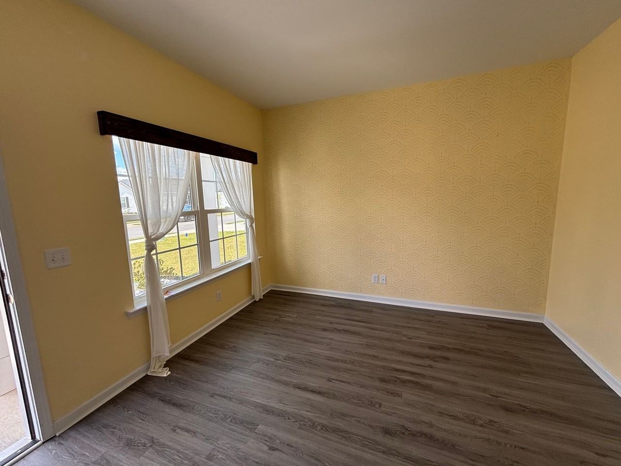 1091 Turpentine Trl - Photo 2 of 36