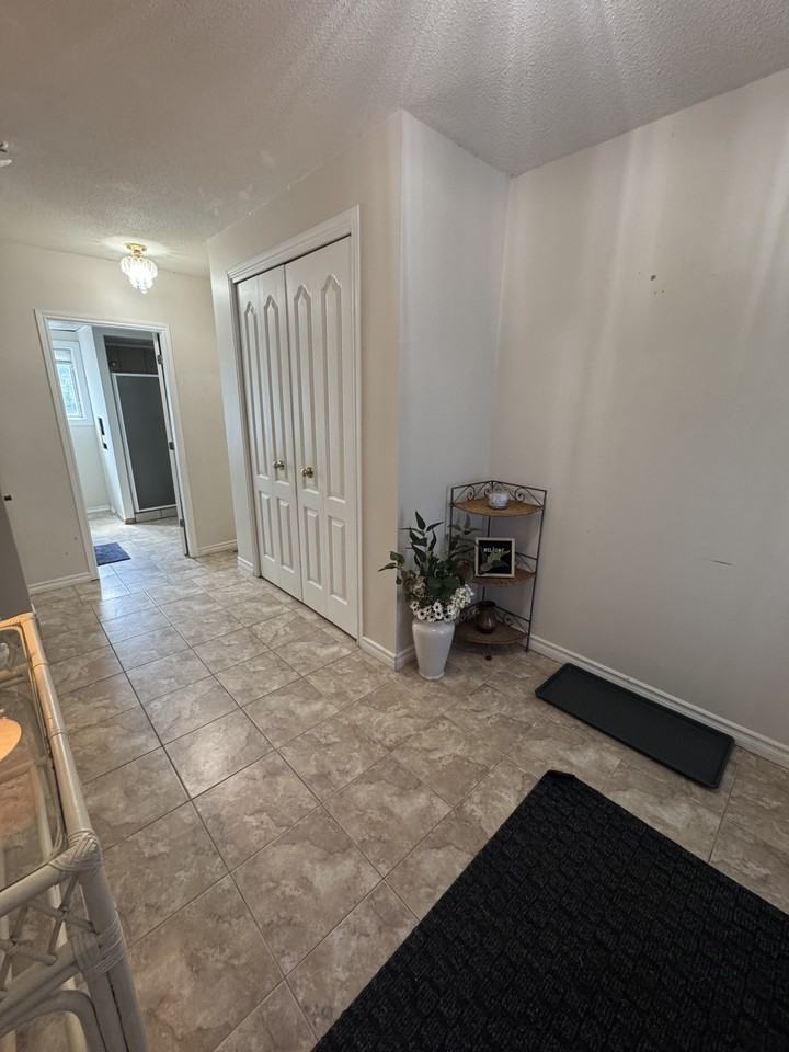 2333 Sunnylea St - Photo 4 of 45