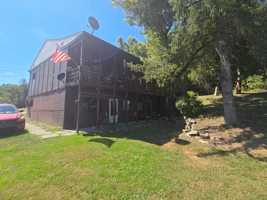 featured image of 105 Hilltop Dr