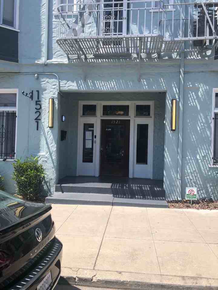 1521 3rd Avenue - Photo 4 of 5