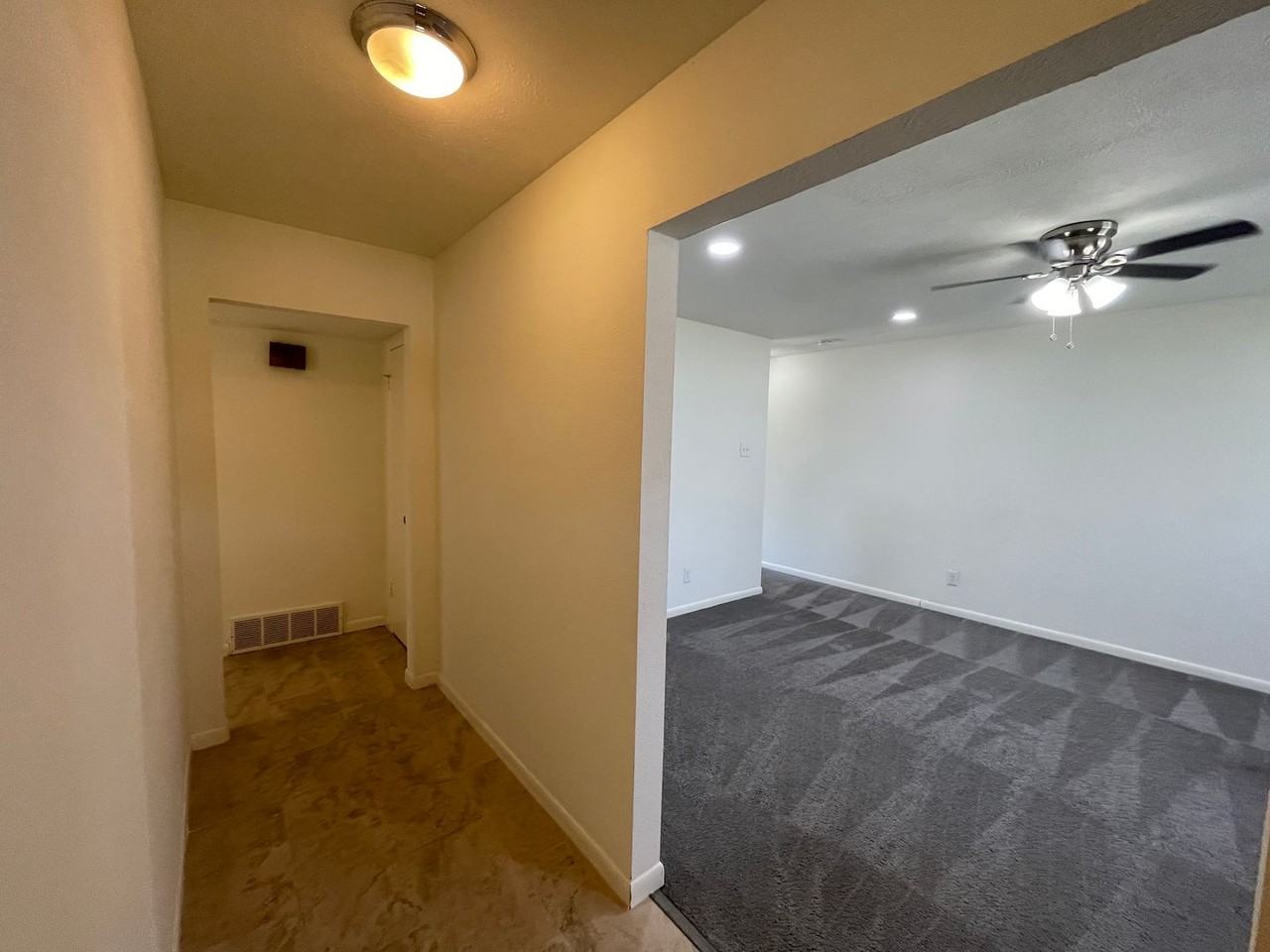 2612 Avenida Loop - Photo 3 of 45