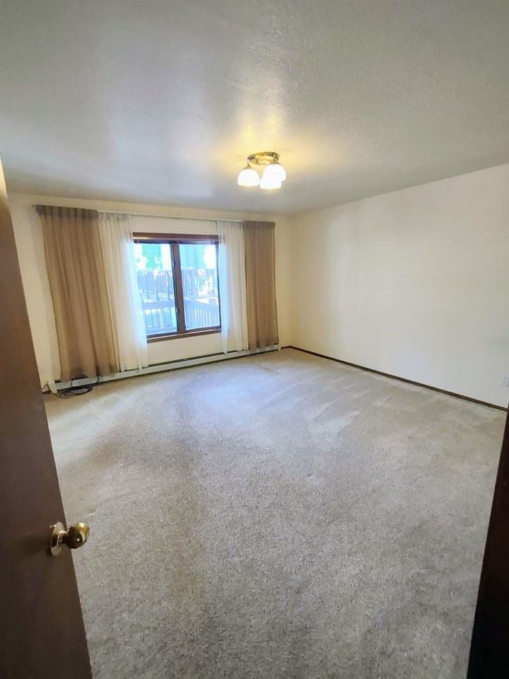 12 Los Arboles Dr - Photo 6 of 30