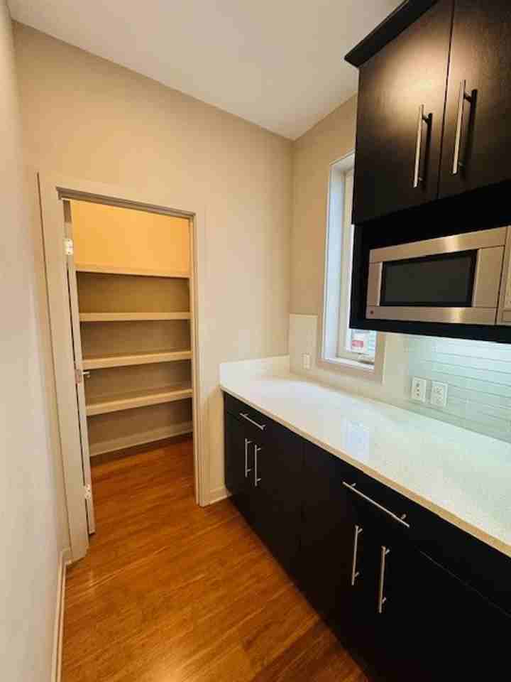 1200 Monterey Ave Ne - Photo 3 of 35