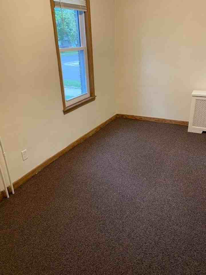 402 7th - Photo 6 of 10