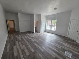 450 S Heald St - Photo 1 of 1