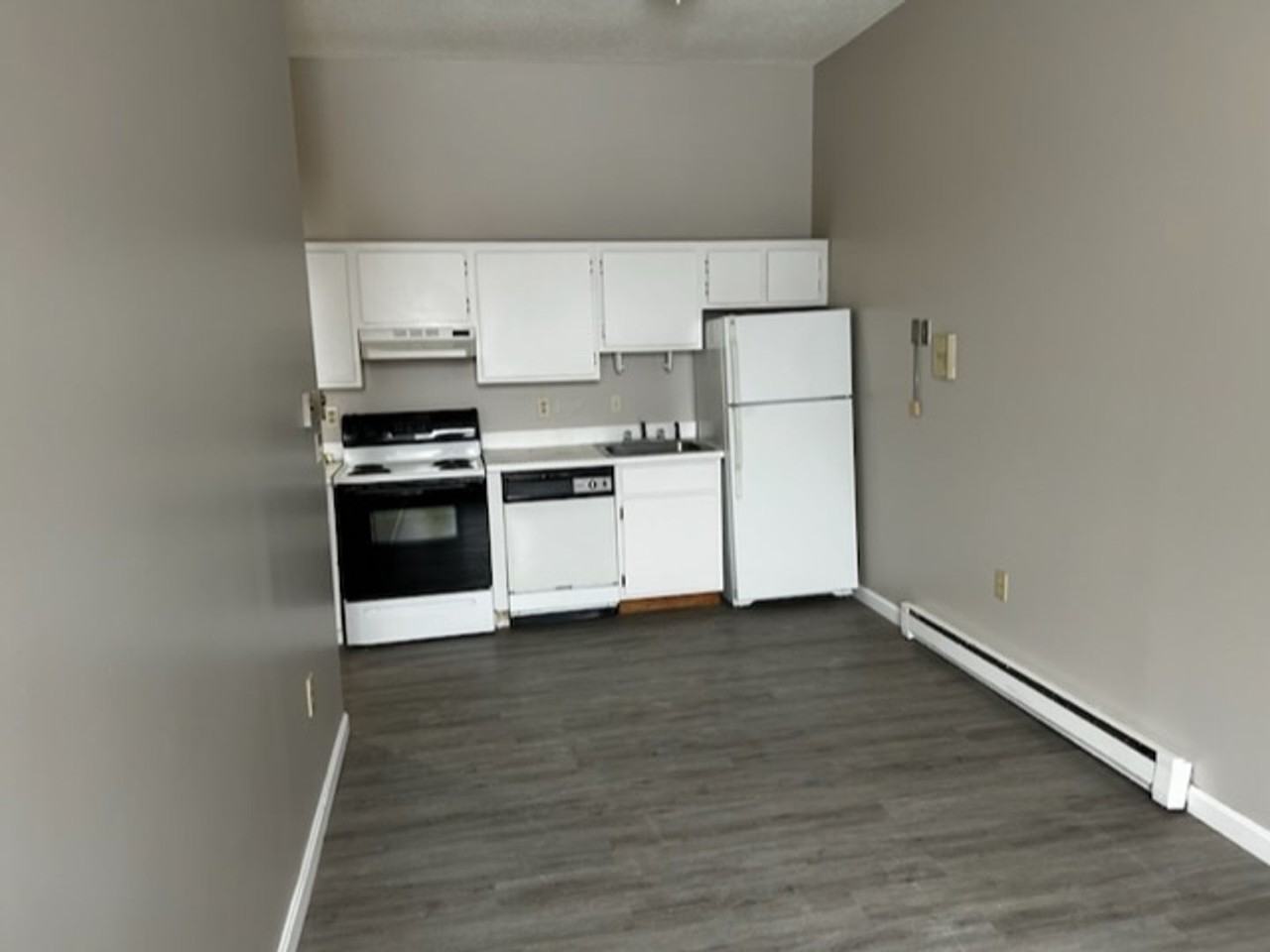 Gorham - Photo 5 of 27