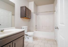 featured image of 4611 E Houston St