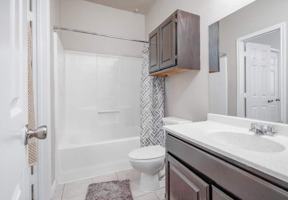 featured image of 4611 E Houston St