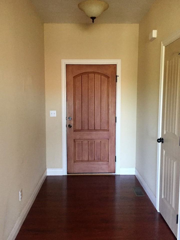 2013 N Cedarwood Ct - Photo 2 of 12