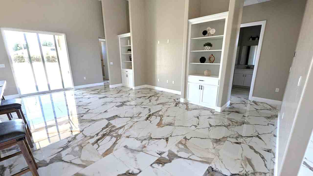 2037 Linda Vista Ave #G - Photo 2 of 17