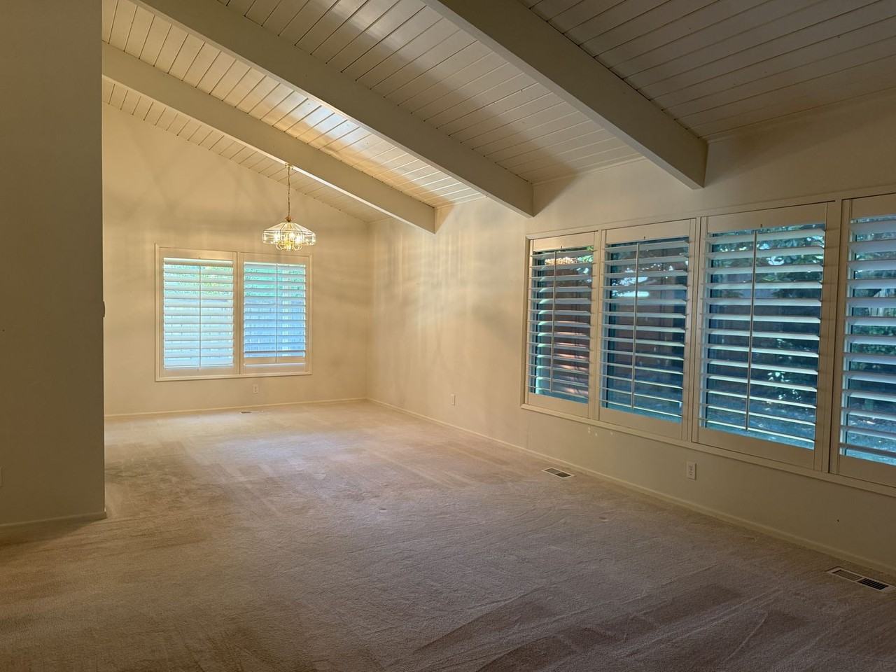 5725 Sw Chestnut Ave - Photo 5 of 27