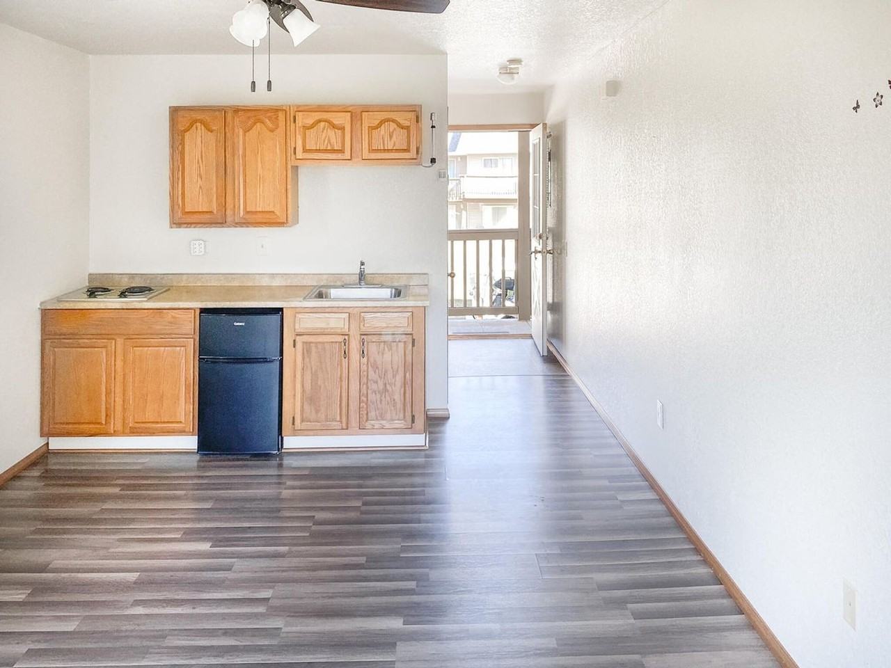 30 Fall Creek Dr #6 - Photo 7 of 7