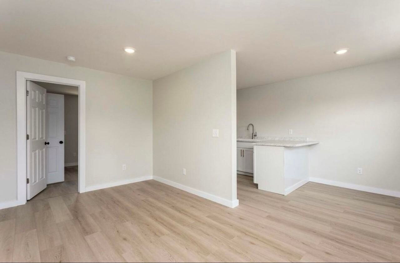 2090 Benton Pike NE - Photo 2 of 12