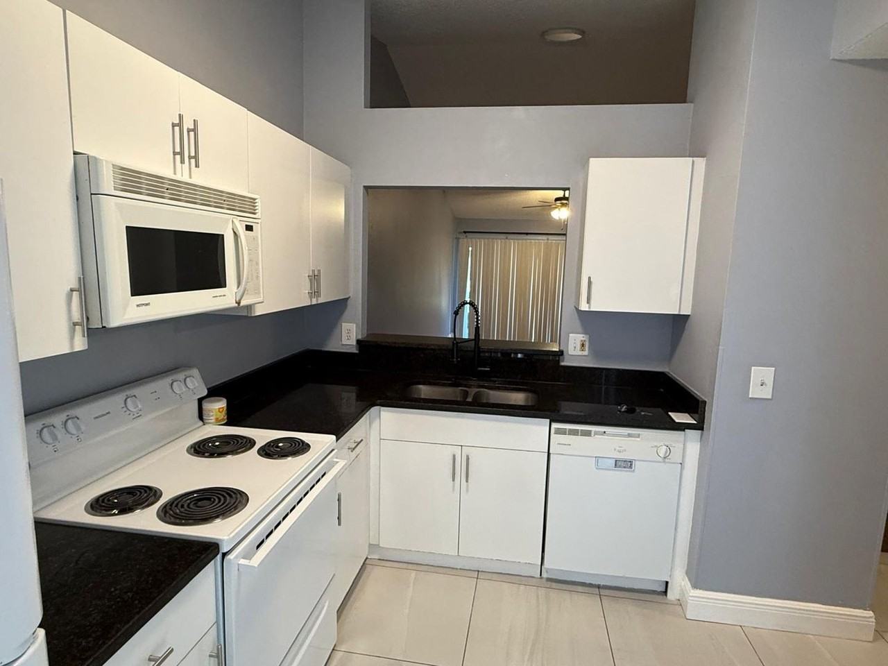 21 Silver Park Cir - Photo 5 of 13