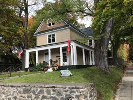 featured image of 223 E Foster Ave #B