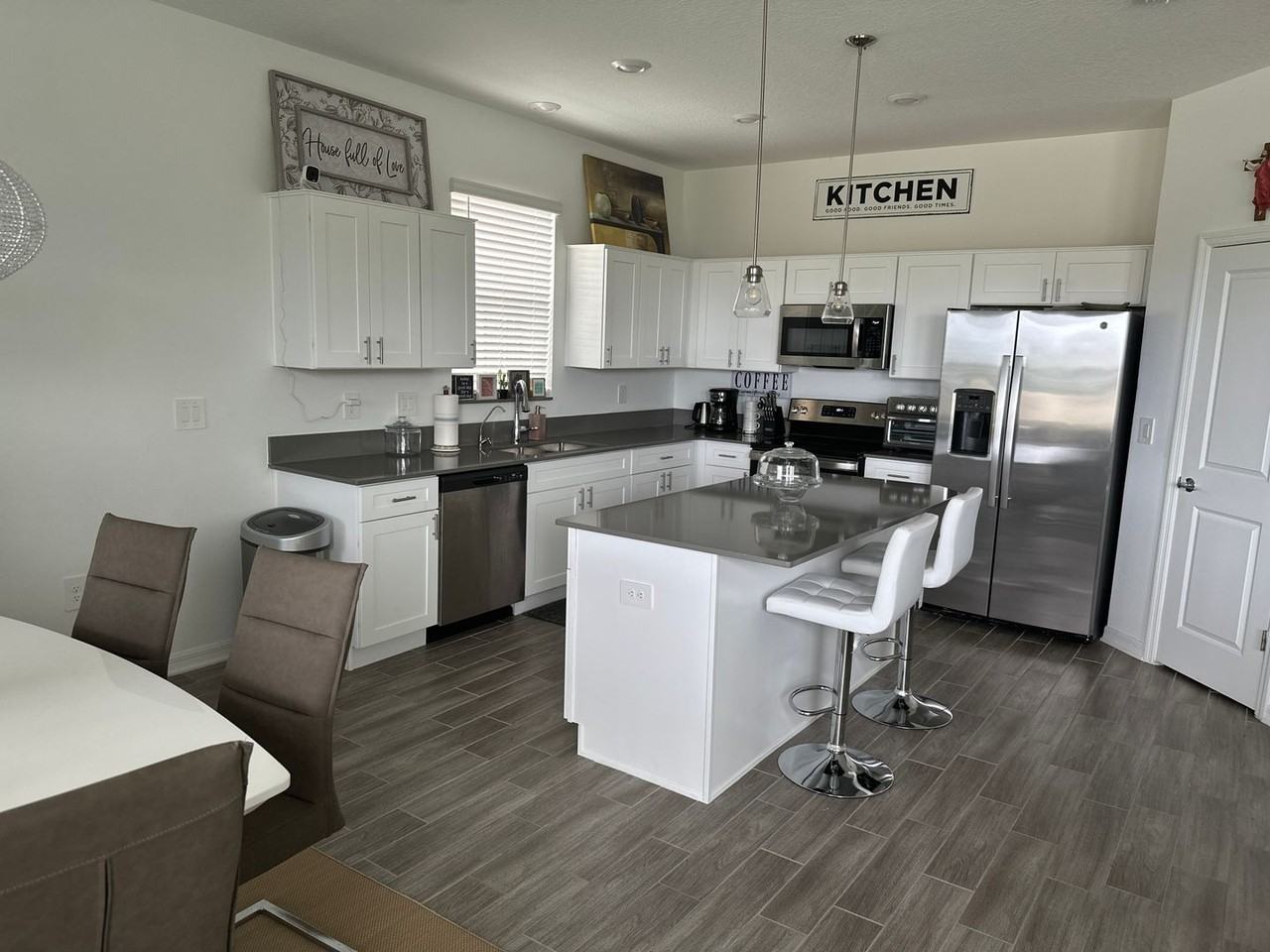 122 Inman Blvd - Photo 7 of 23