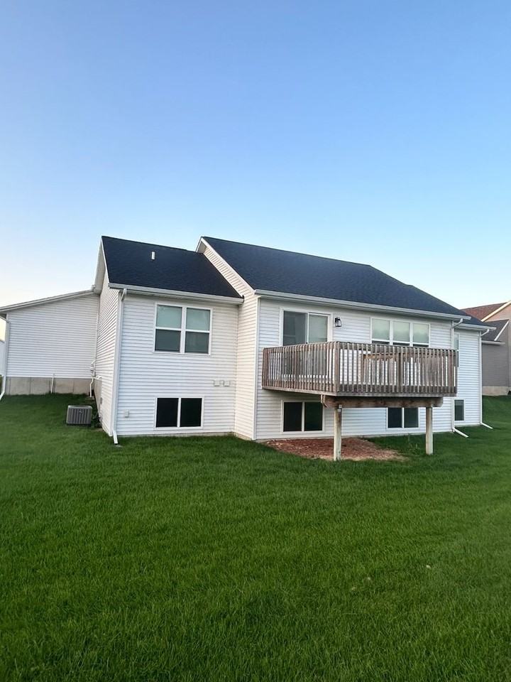 3837 Delia Drive - Photo 2 of 24